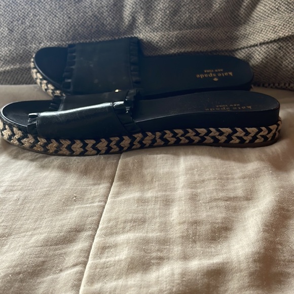 Kate Spade Sandals - so cute! - Picture 2 of 3